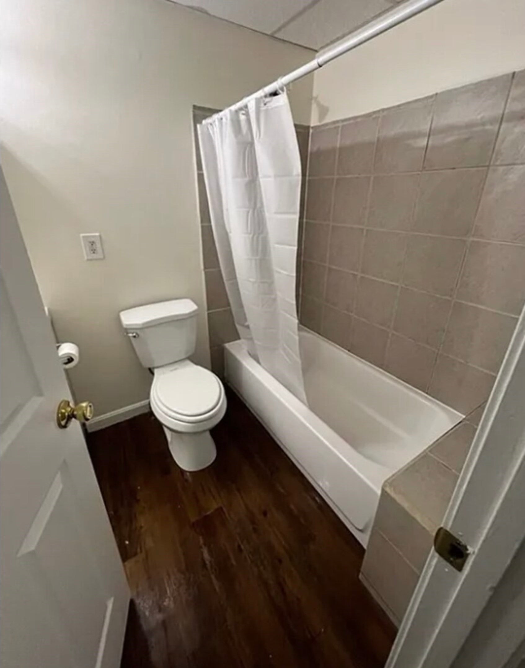 11 Lilley St #7, Lowell, MA, 11 Lilley St #7, Lowell, MA Photo #9