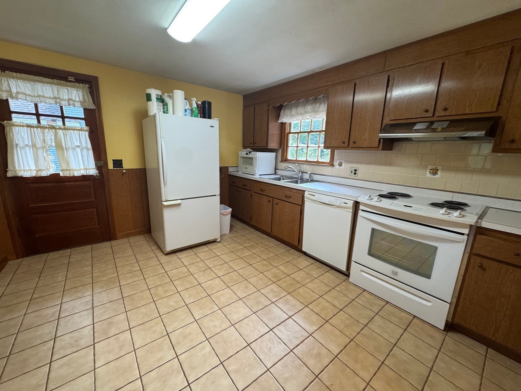 79 Peach Orchard Rd, Burlington, MA, 79 Peach Orchard Rd, Burlington, MA Photo #8
