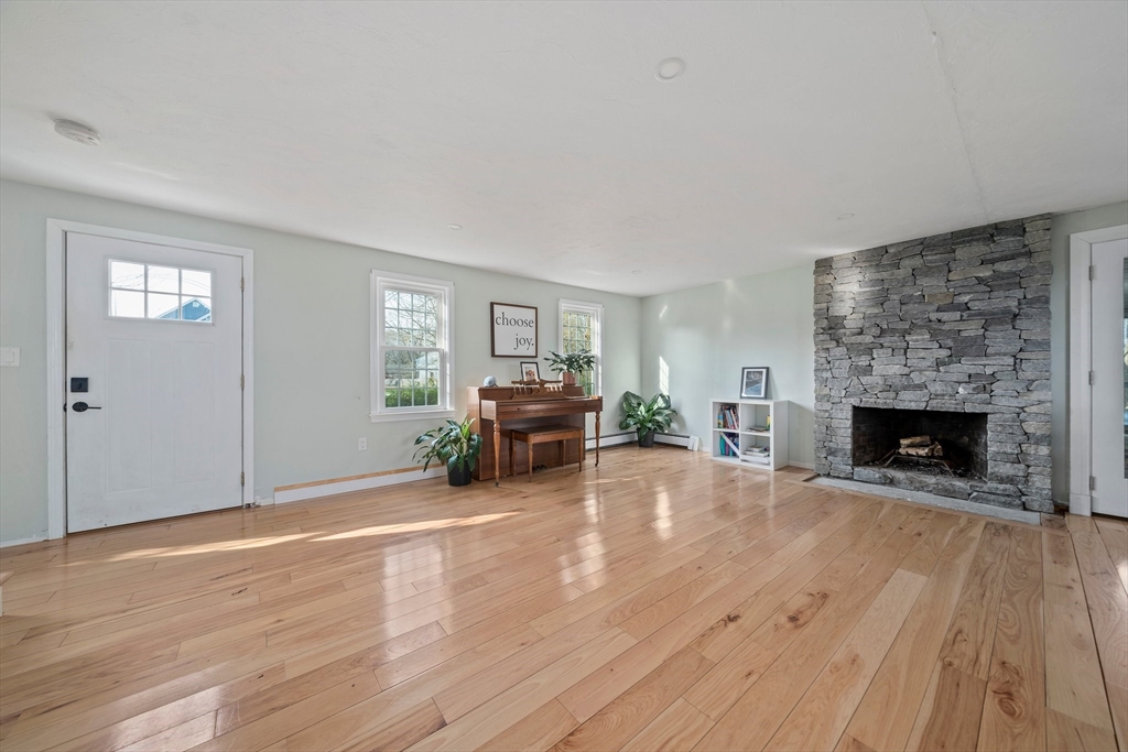 44 Jayna Way