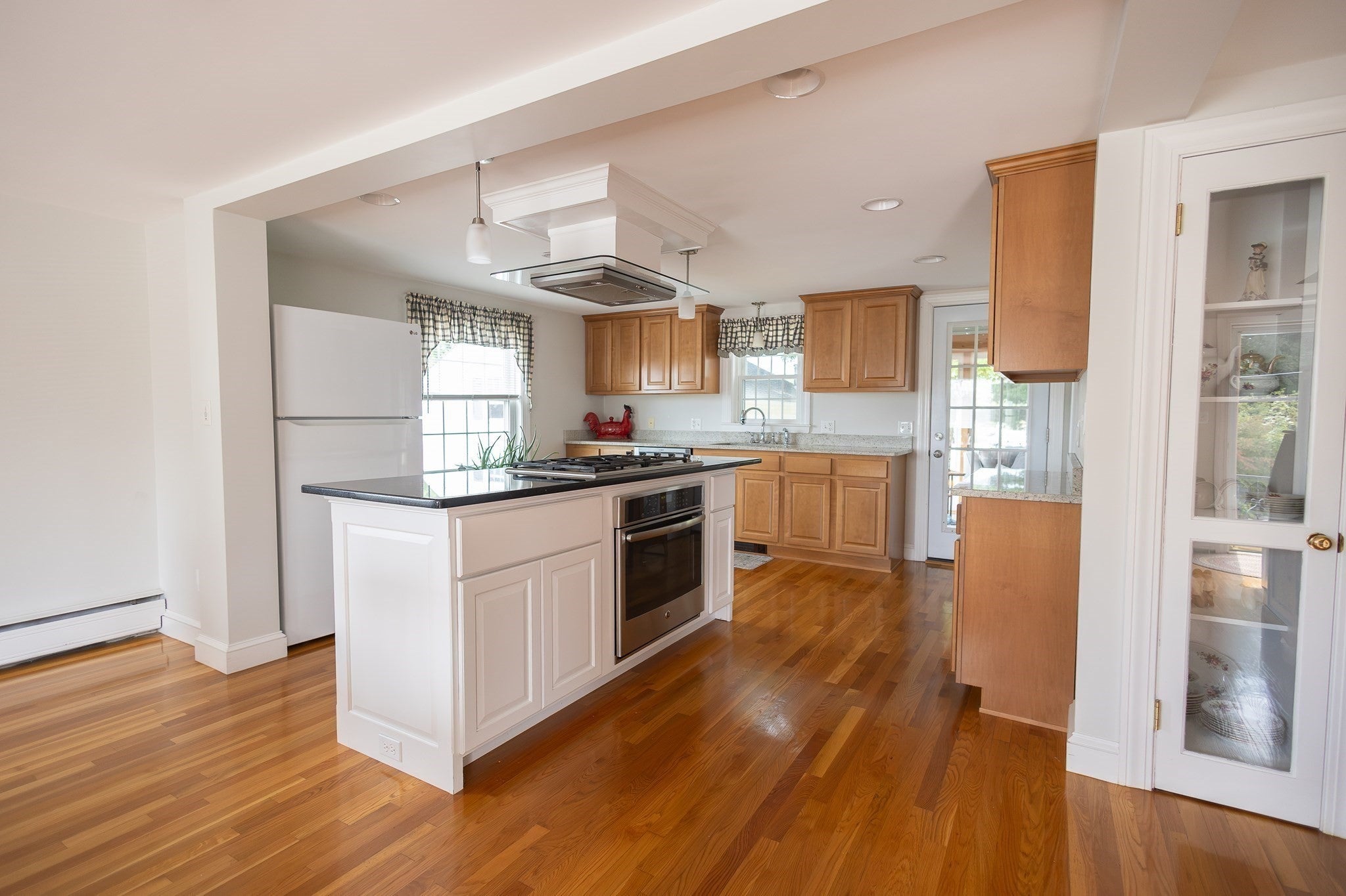 351 Elm St