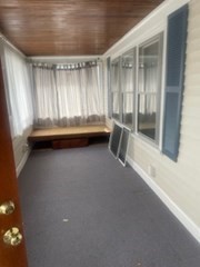 25 Essex St