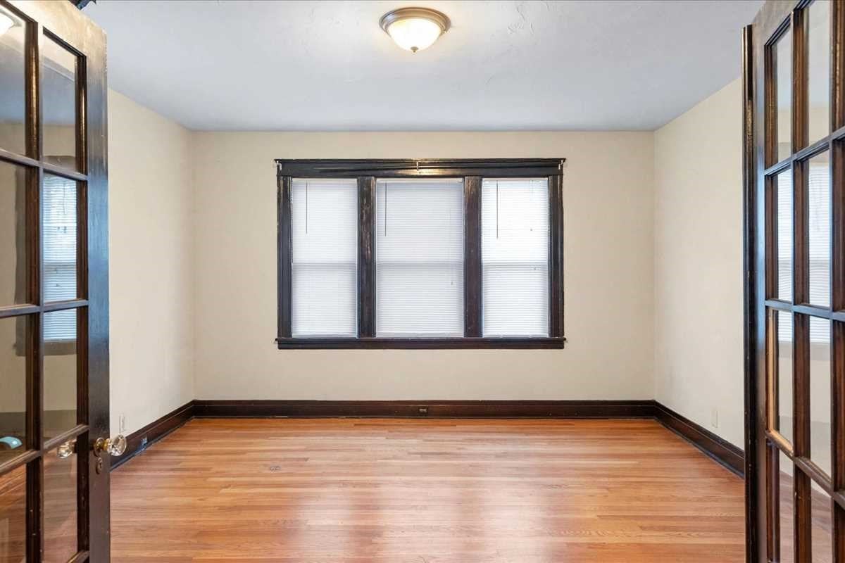 121 Illinois St, Worcester, MA Photo #12