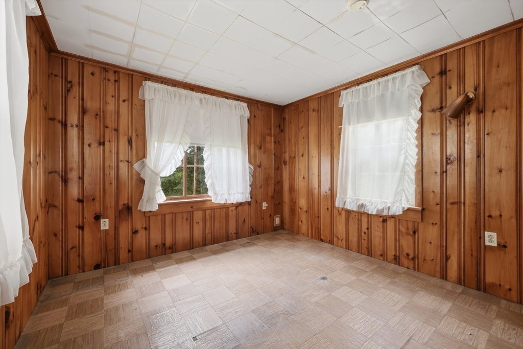 5 Meadowbrook Road, Amesbury, MA, 5 Meadowbrook Road, Amesbury, MA Photo #19