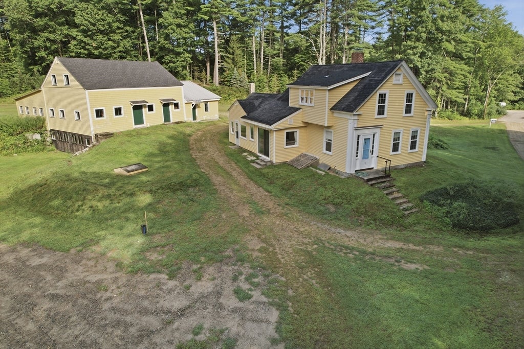 5 Meadowbrook Road, Amesbury, MA, 5 Meadowbrook Road, Amesbury, MA Photo #3