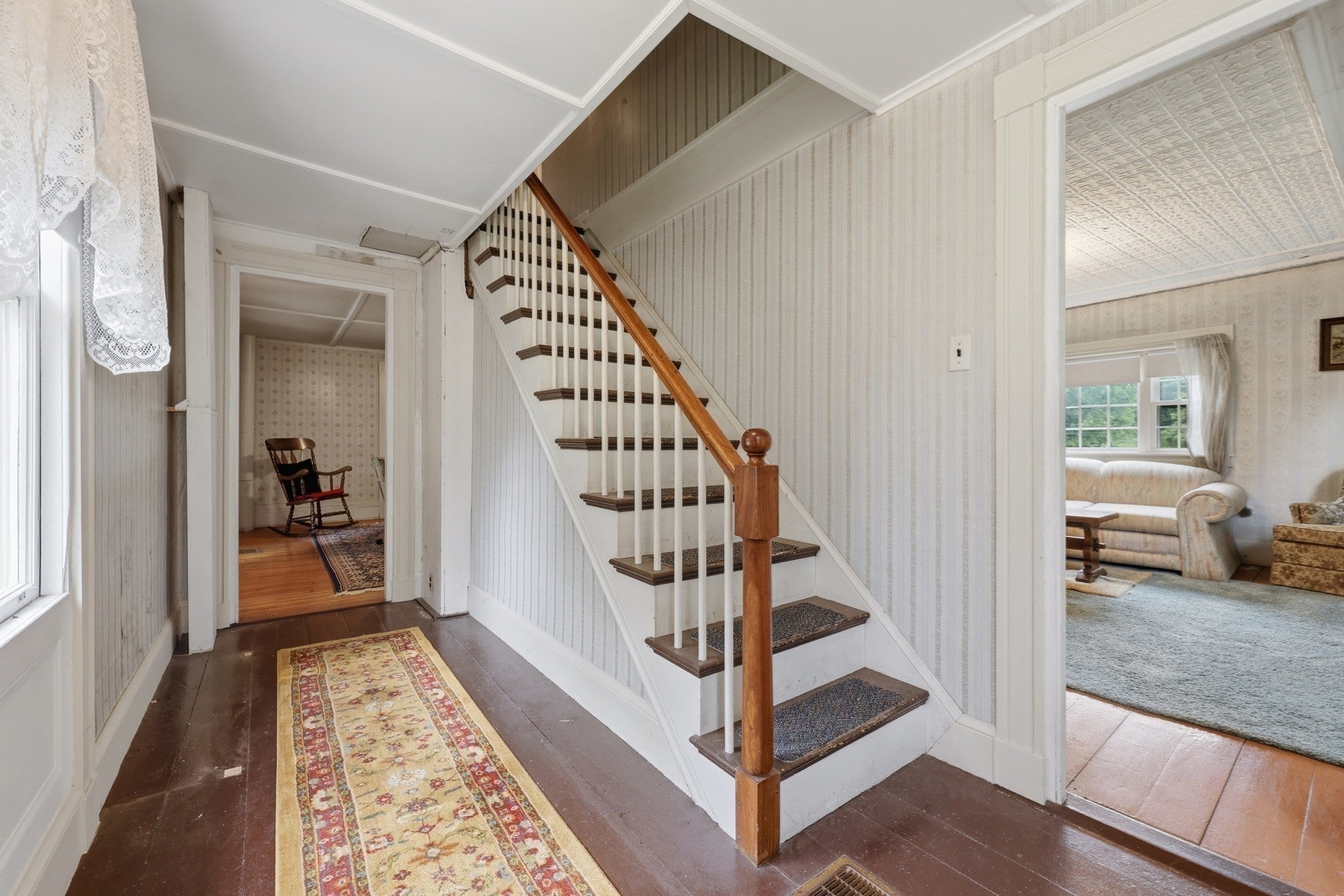 5 Meadowbrook Road, Amesbury, MA, 5 Meadowbrook Road, Amesbury, MA Photo #10