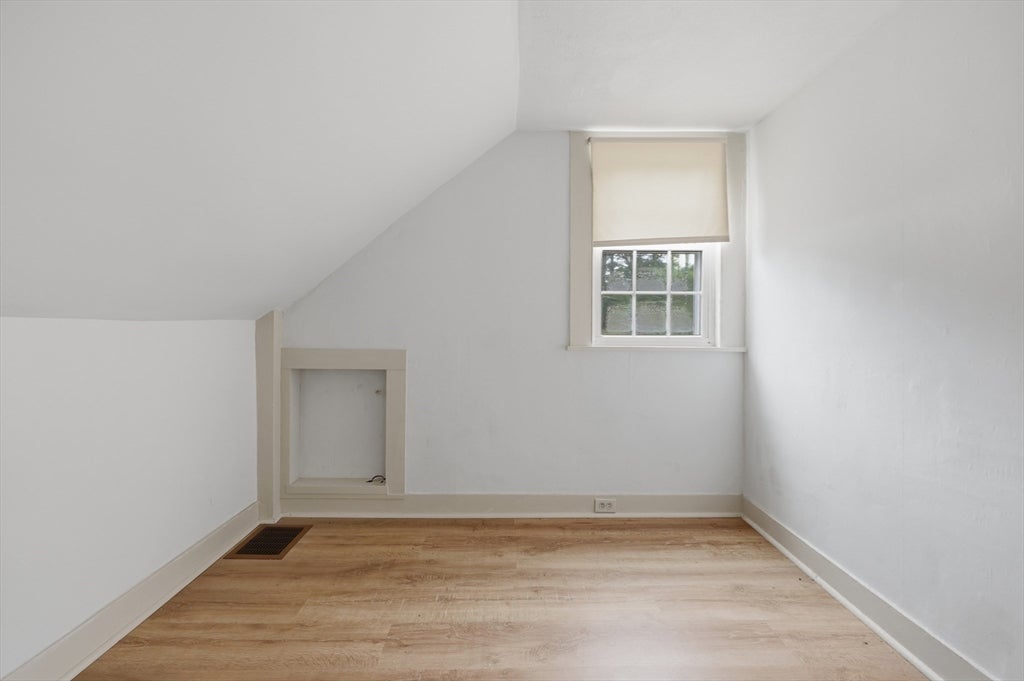 5 Meadowbrook Road, Amesbury, MA, 5 Meadowbrook Road, Amesbury, MA Photo #30