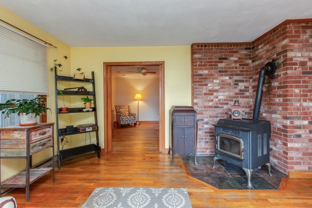 15 Trotting Park Rd, Lowell, MA, 15 Trotting Park Rd, Lowell, MA Photo #21