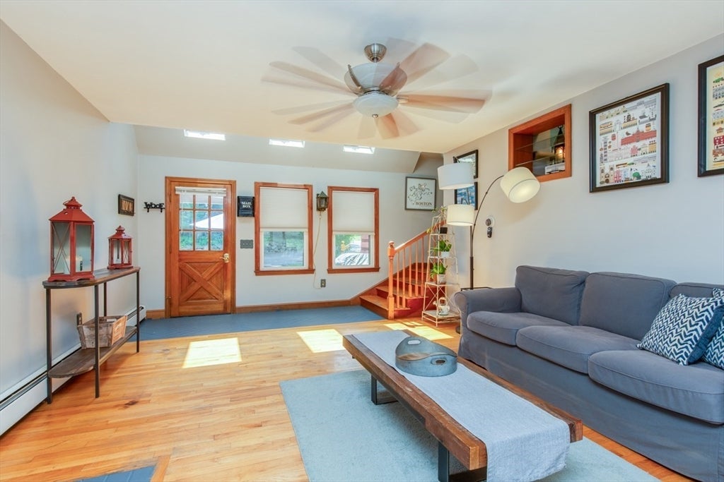 15 Trotting Park Rd, Lowell, MA, 15 Trotting Park Rd, Lowell, MA Photo #16