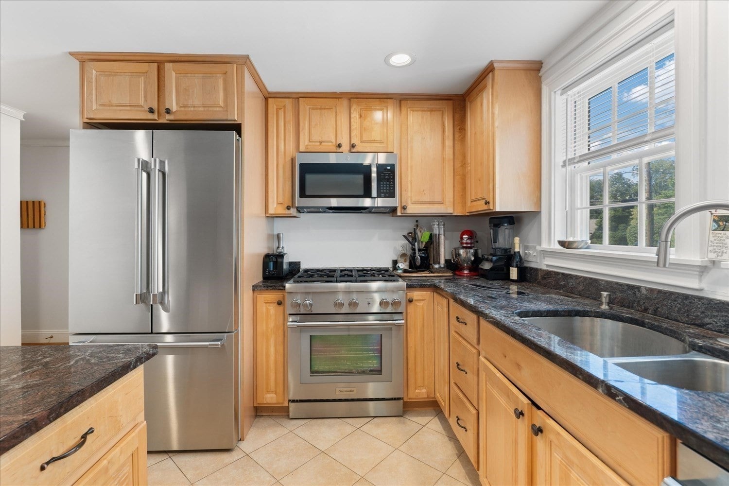 17 Bank St #D, Warwick, RI, 17 Bank St #D, Warwick, RI Photo #6