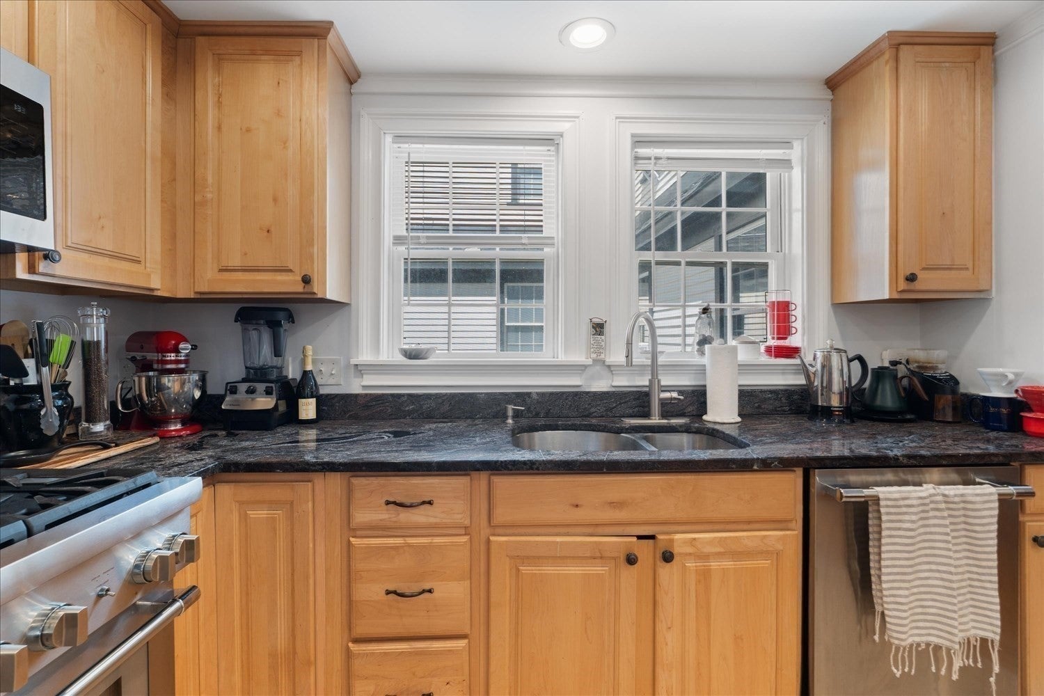 17 Bank St #D, Warwick, RI, 17 Bank St #D, Warwick, RI Photo #7