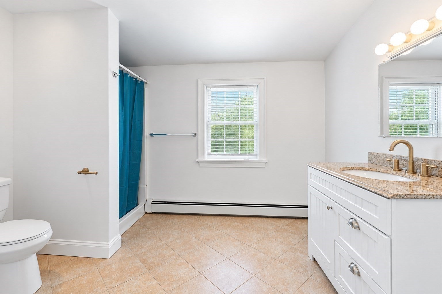17 Bank St #D, Warwick, RI Photo #34