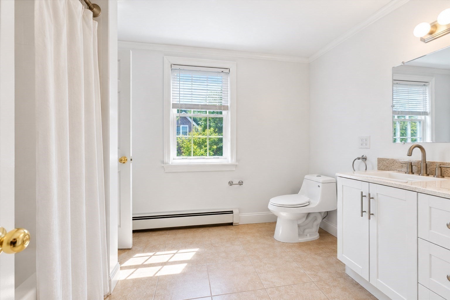 17 Bank St #D, Warwick, RI Photo #27