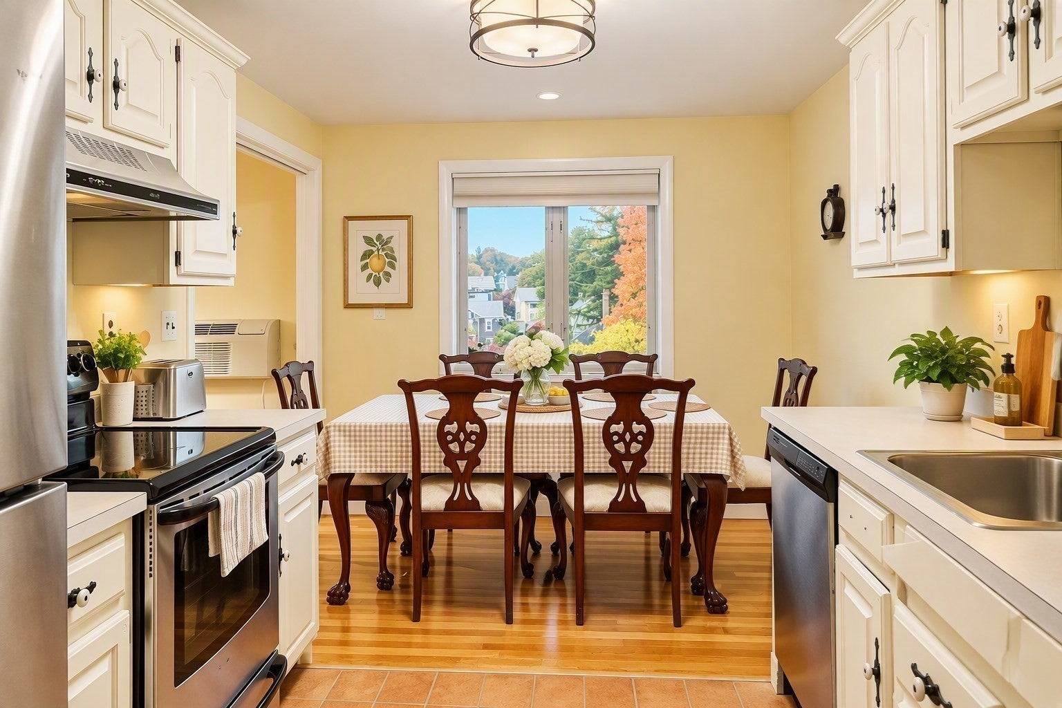 114 Pleasant 406