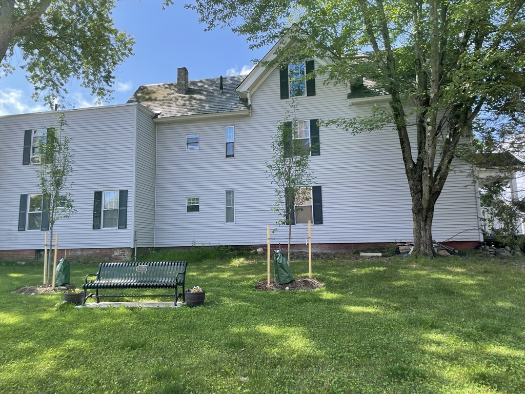 164 Myrtle Ave