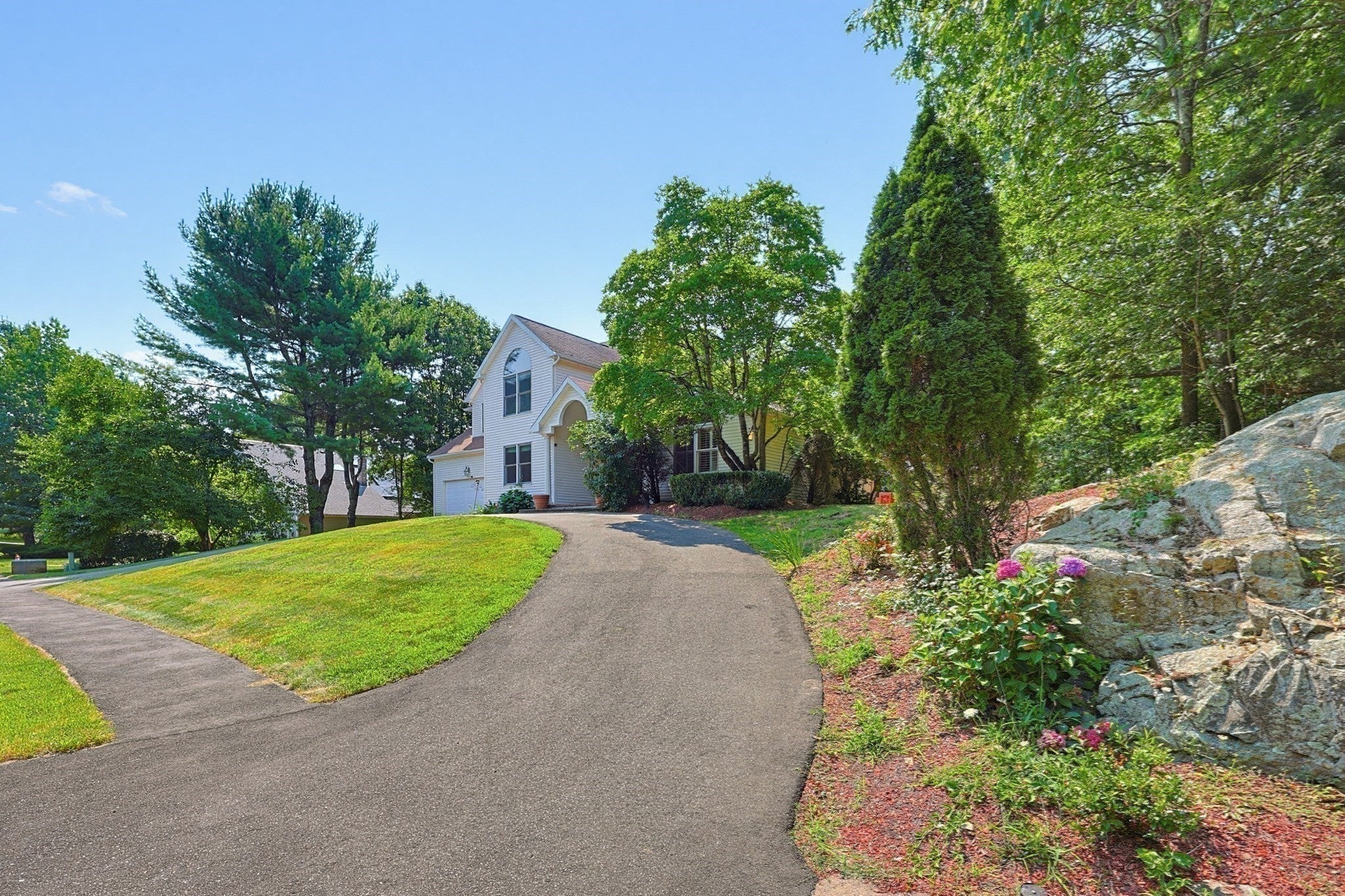 250 Palisades Cir, Stoughton, MA, 250 Palisades Cir, Stoughton, MA Photo #33