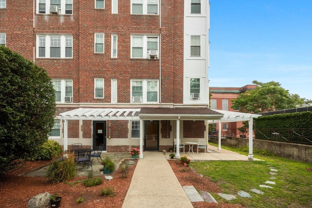 21 Bradlee Rd #54, Medford, MA, 21 Bradlee Rd #54, Medford, MA Photo #16