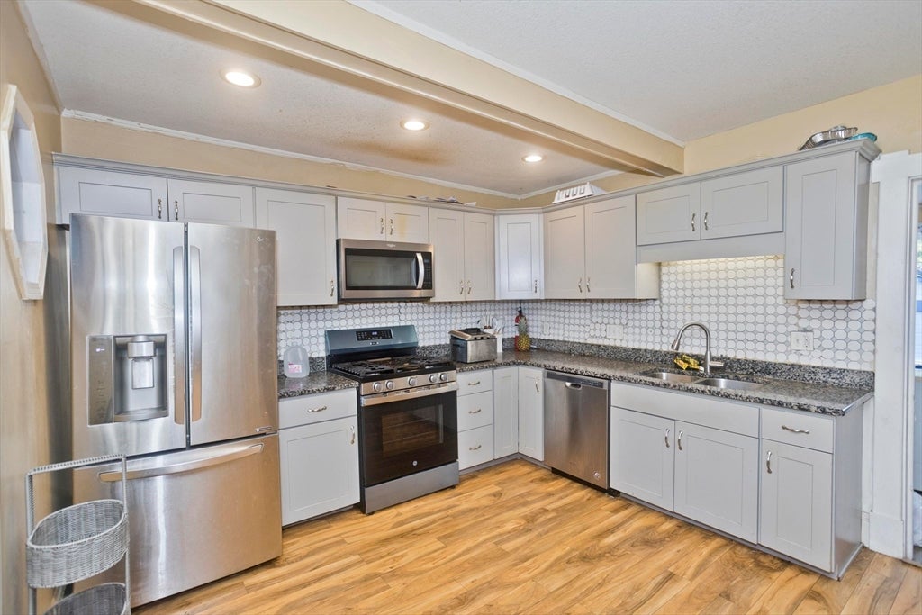 173 Albemarle St, Springfield, MA, 173 Albemarle St, Springfield, MA Photo #11