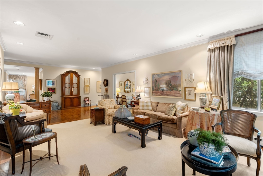 228 Allandale Rd 1A