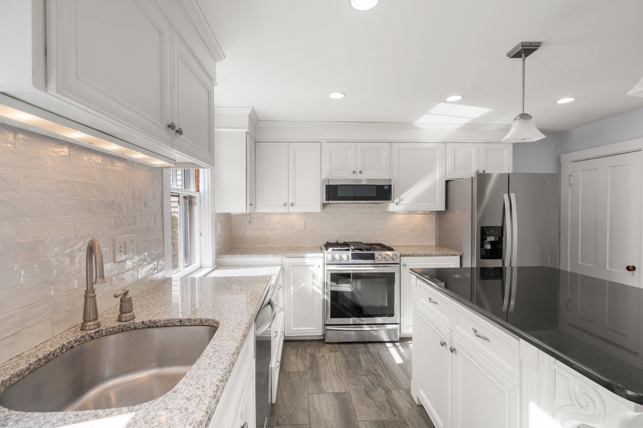 324 Union St #1, Millis, MA, 324 Union St #1, Millis, MA Photo #2