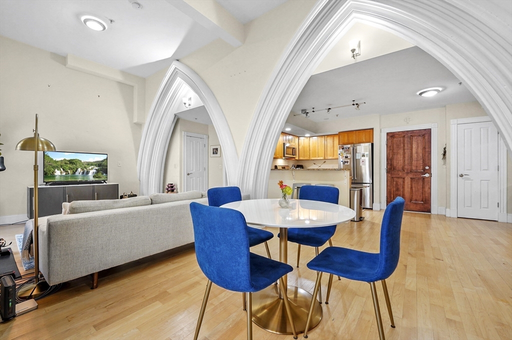 45 West Broadway 302