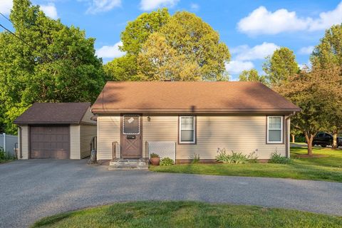 Photo of 516 Copeland St, Brockton, MA 02301 (MLS # 73523007)