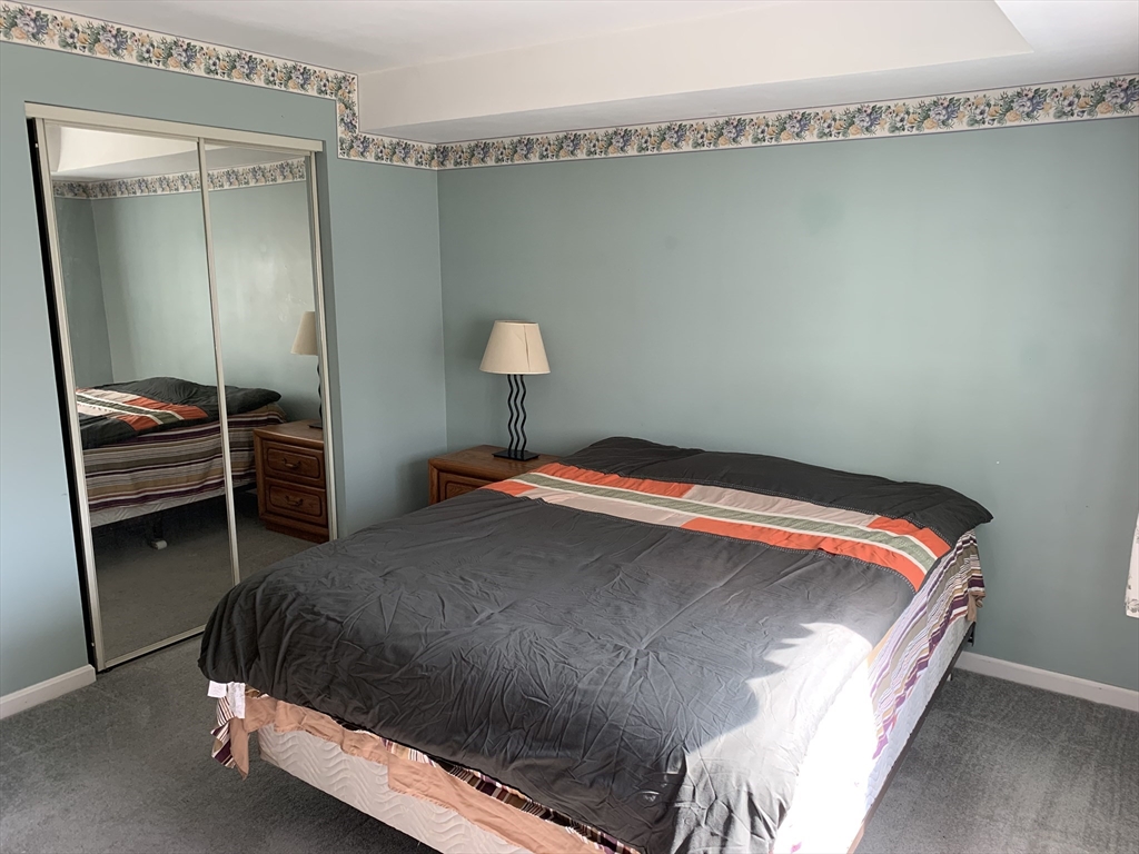 3 Bridgeview Cir 53