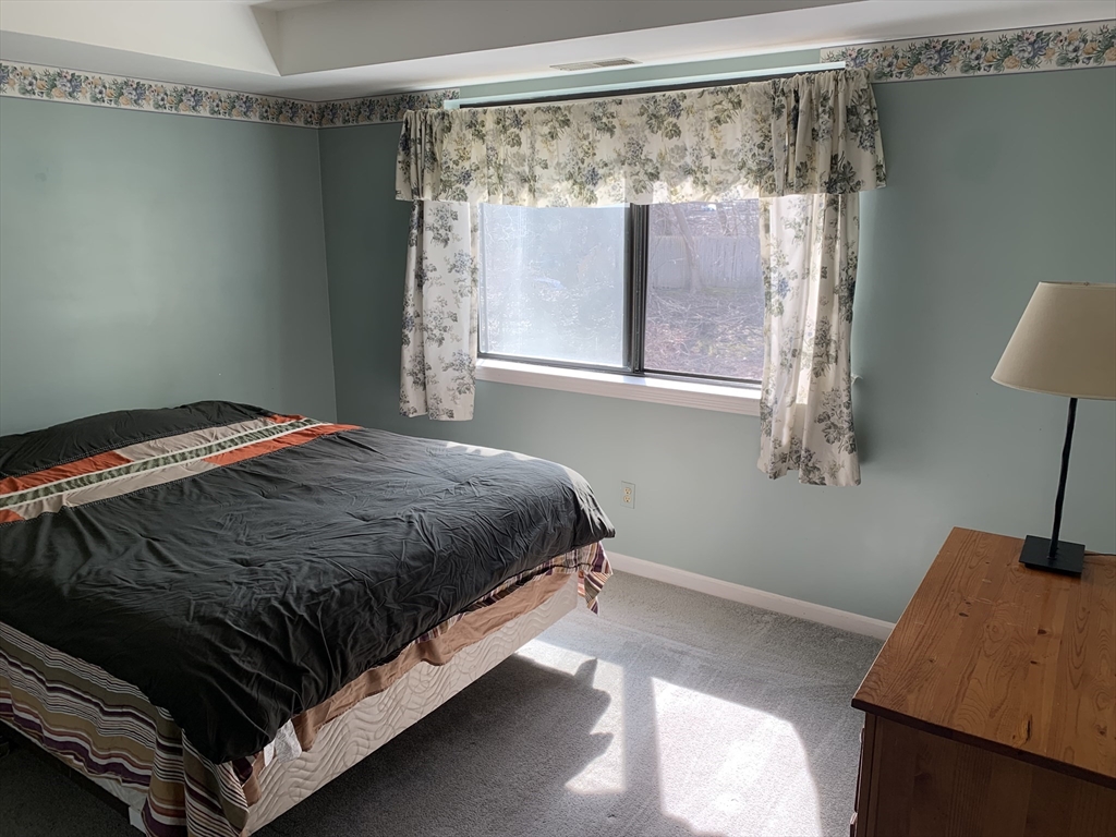 3 Bridgeview Cir 53