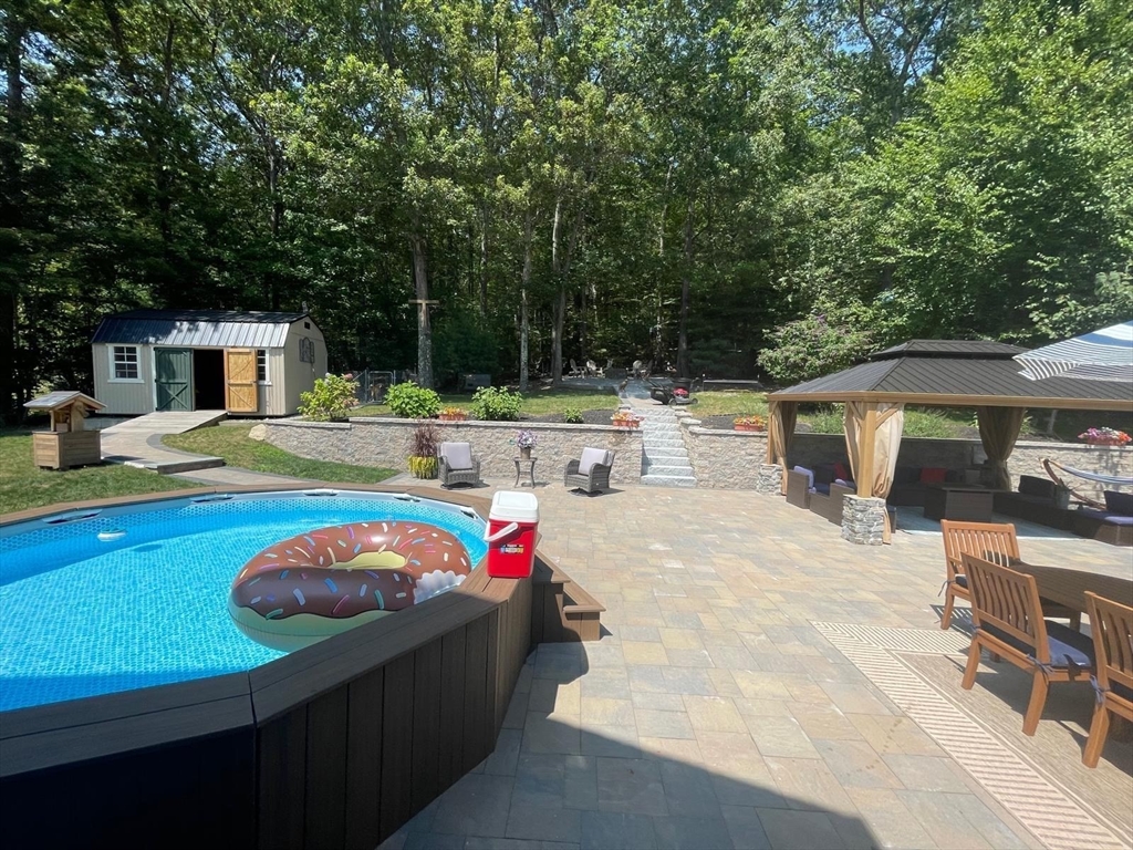 44 Camile Rd