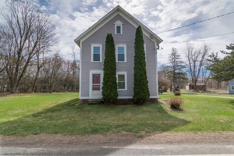 Photo of 464 Main Rd, Gill, MA 01354 (MLS # 73504915)
