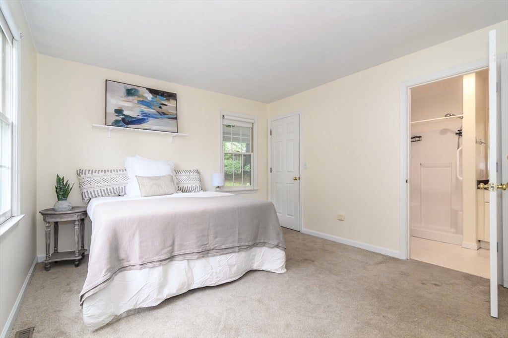 16 Willow St #16, Natick, MA, 16 Willow St #16, Natick, MA Photo #9