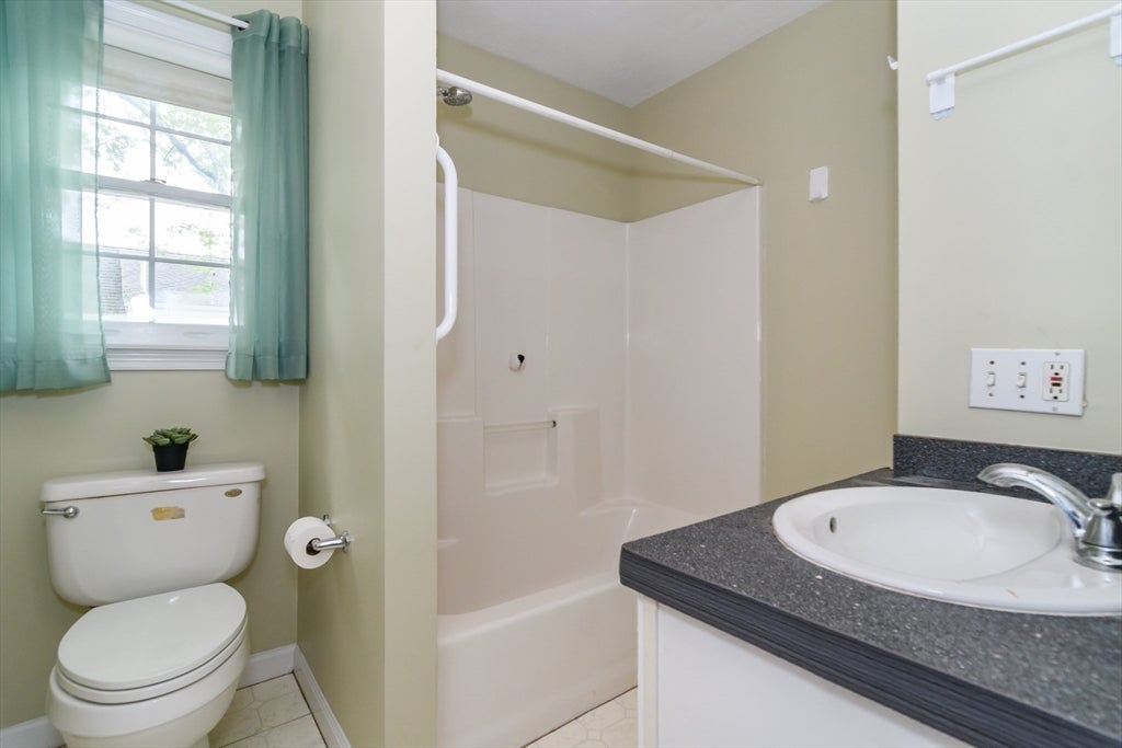 16 Willow St #16, Natick, MA, 16 Willow St #16, Natick, MA Photo #14