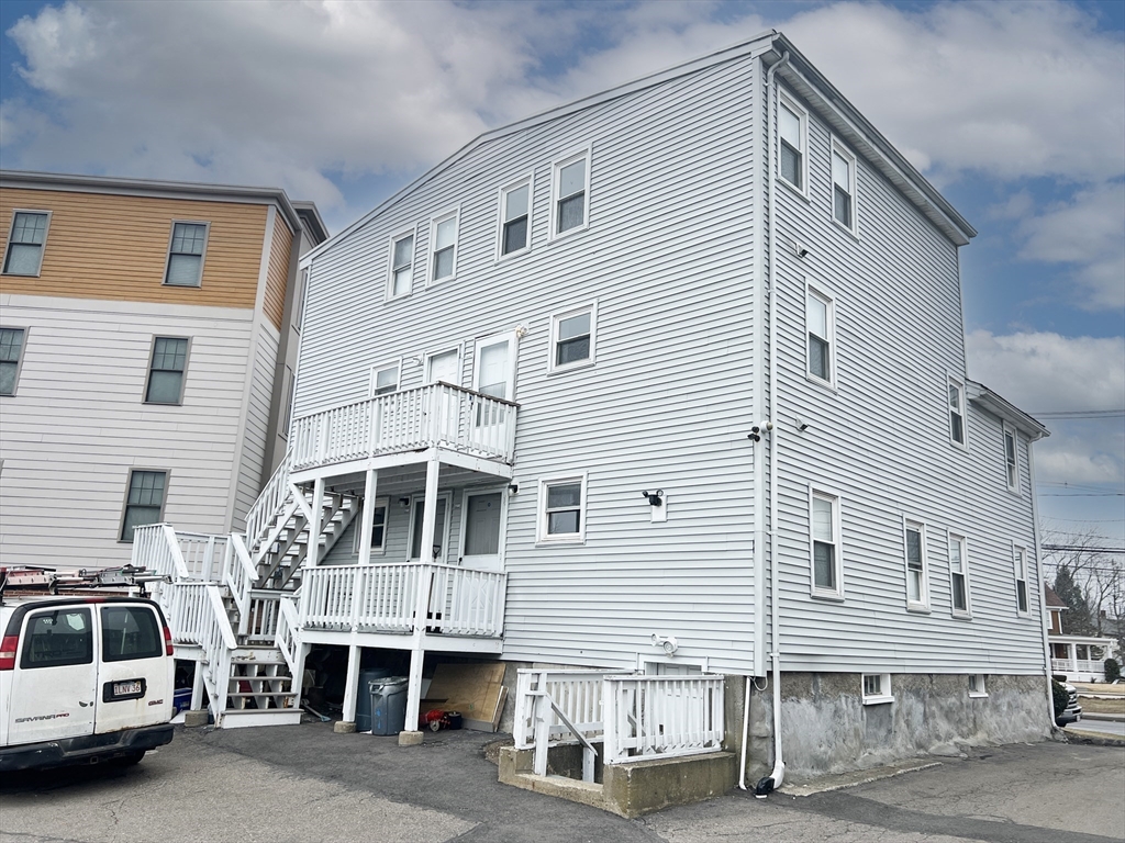 5-11 Monk Street