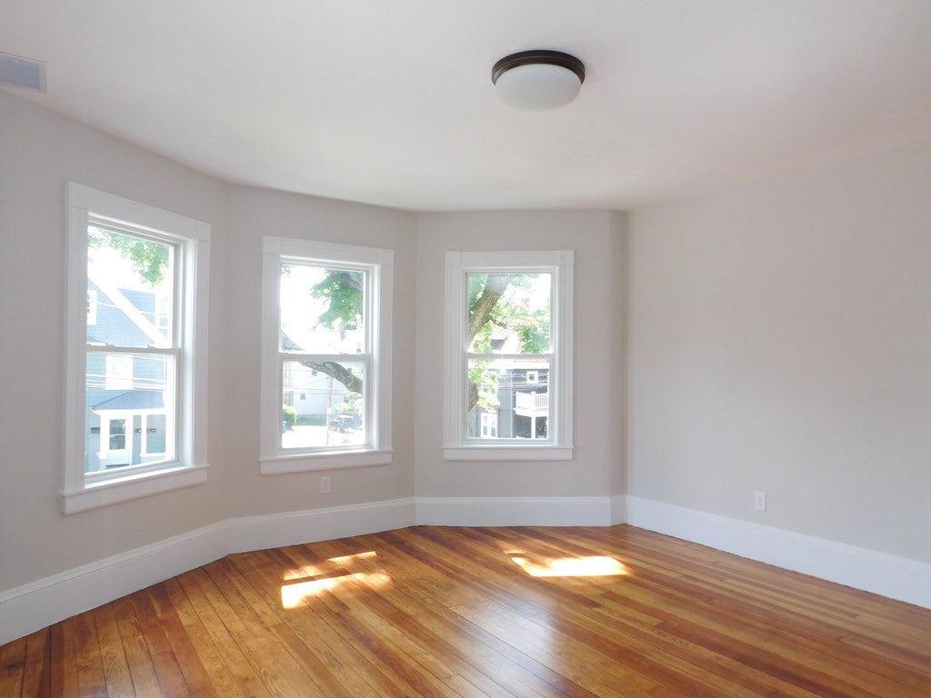 54 Savin Ave #1, Norwood, MA Photo #5