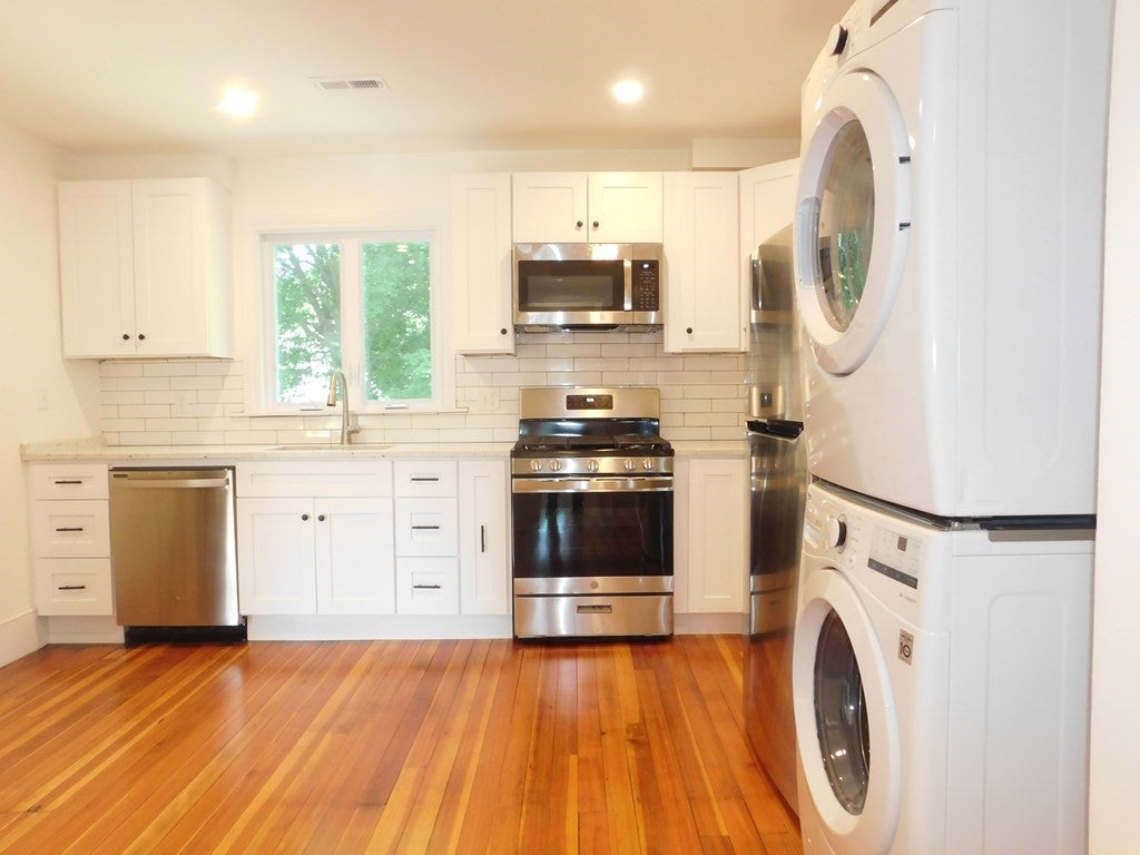 54 Savin Ave #1, Norwood, MA Photo #7