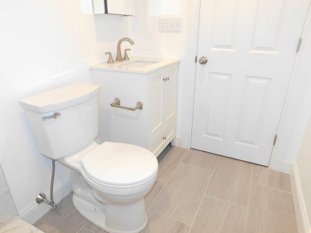 54 Savin Ave #1, Norwood, MA Photo #15