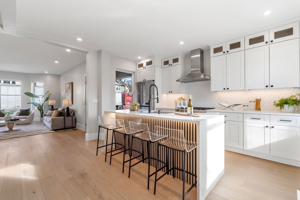 22 Broadway 22