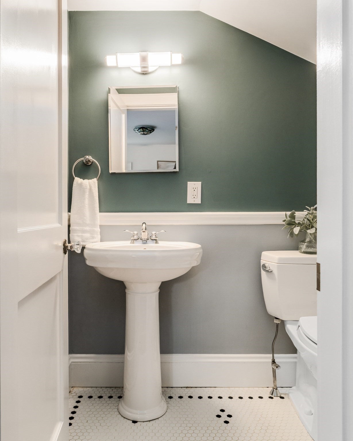 47 Northbourne Road, Boston, MA Photo #37