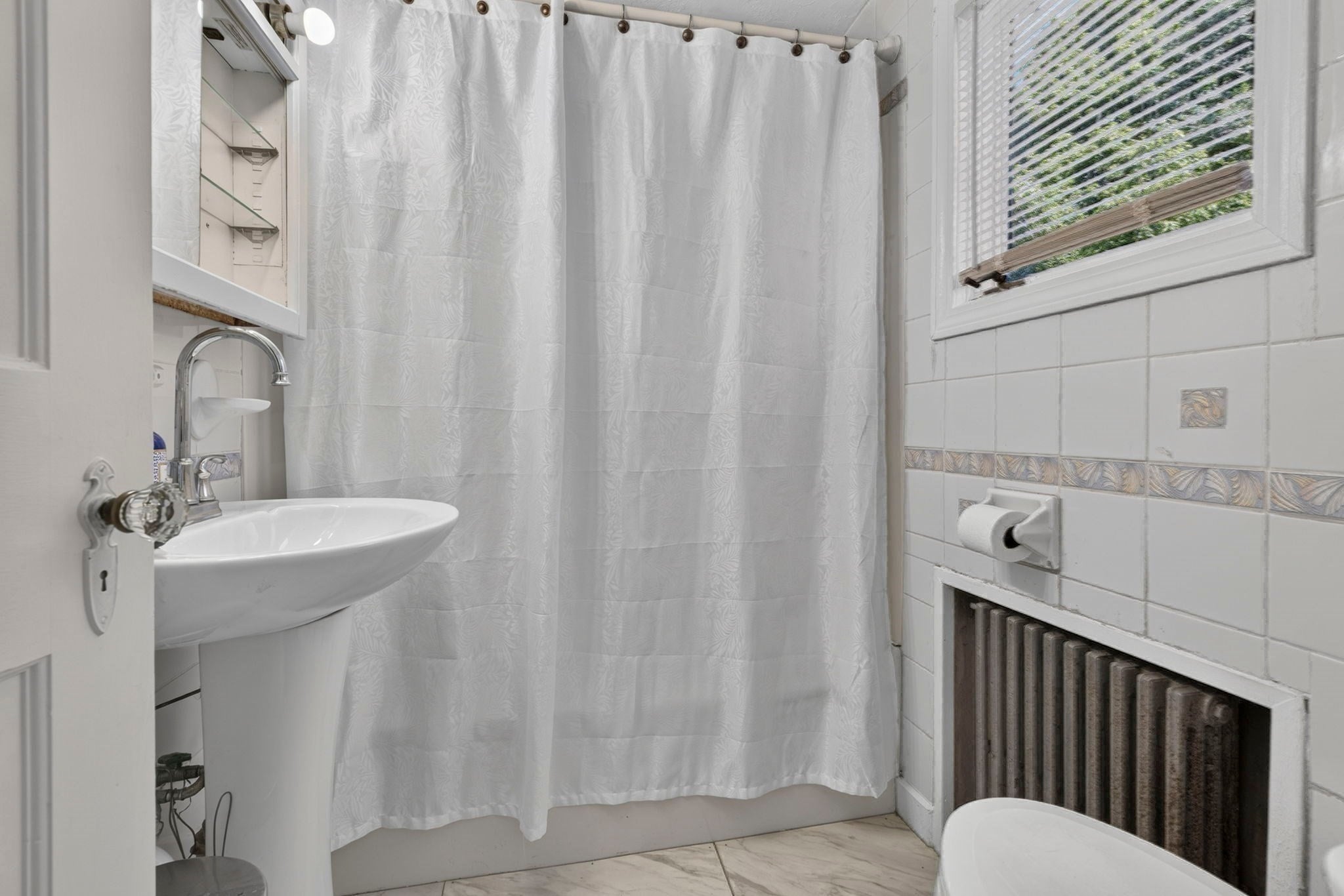 8 Lyndale Rd, Worcester, MA, 8 Lyndale Rd, Worcester, MA Photo #23