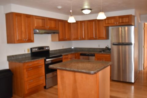 11 Hulbert Rd 9 Worcester MA 01603