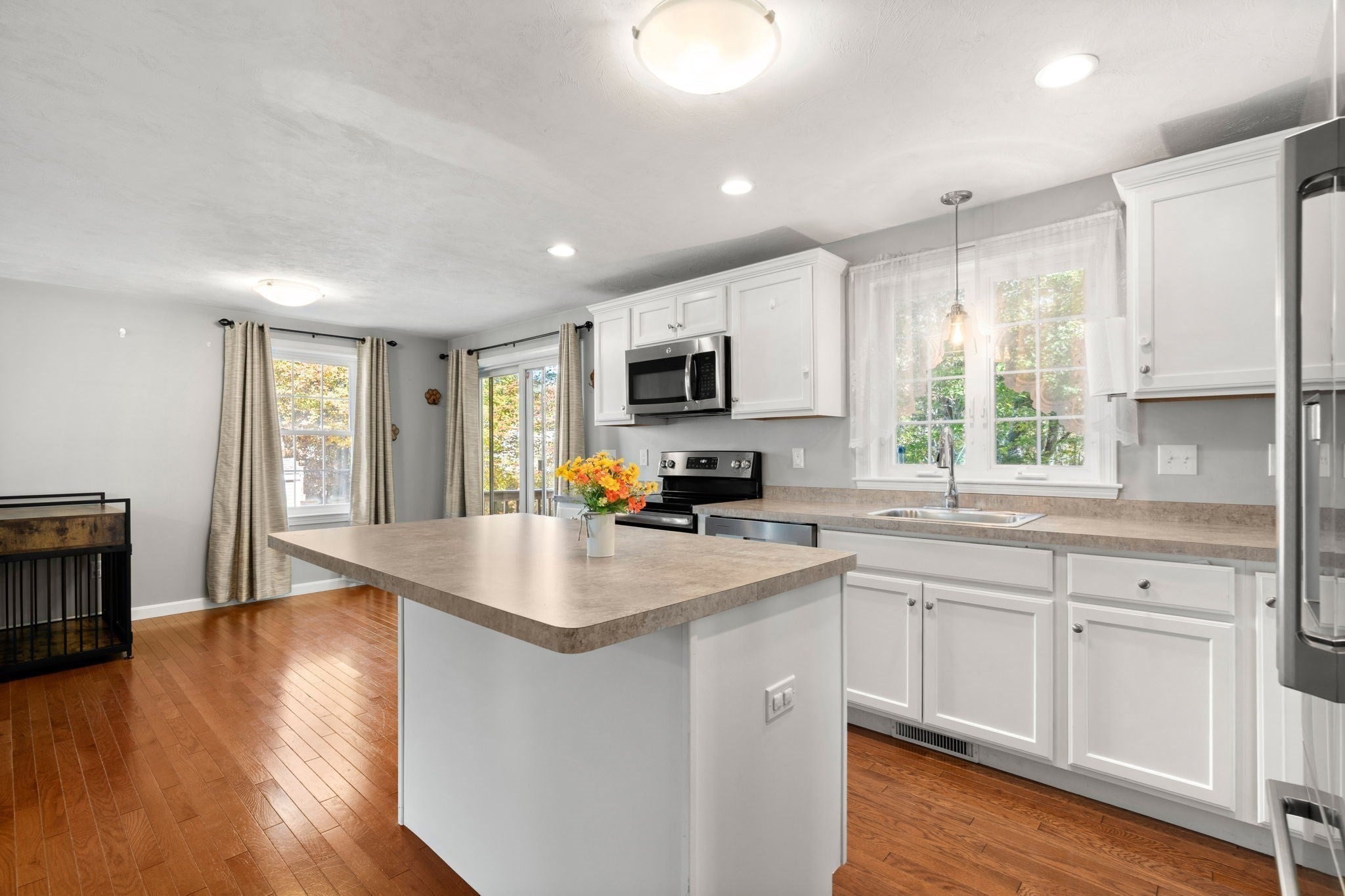 72 Hoover St, Taunton, MA, 72 Hoover St, Taunton, MA Photo #7