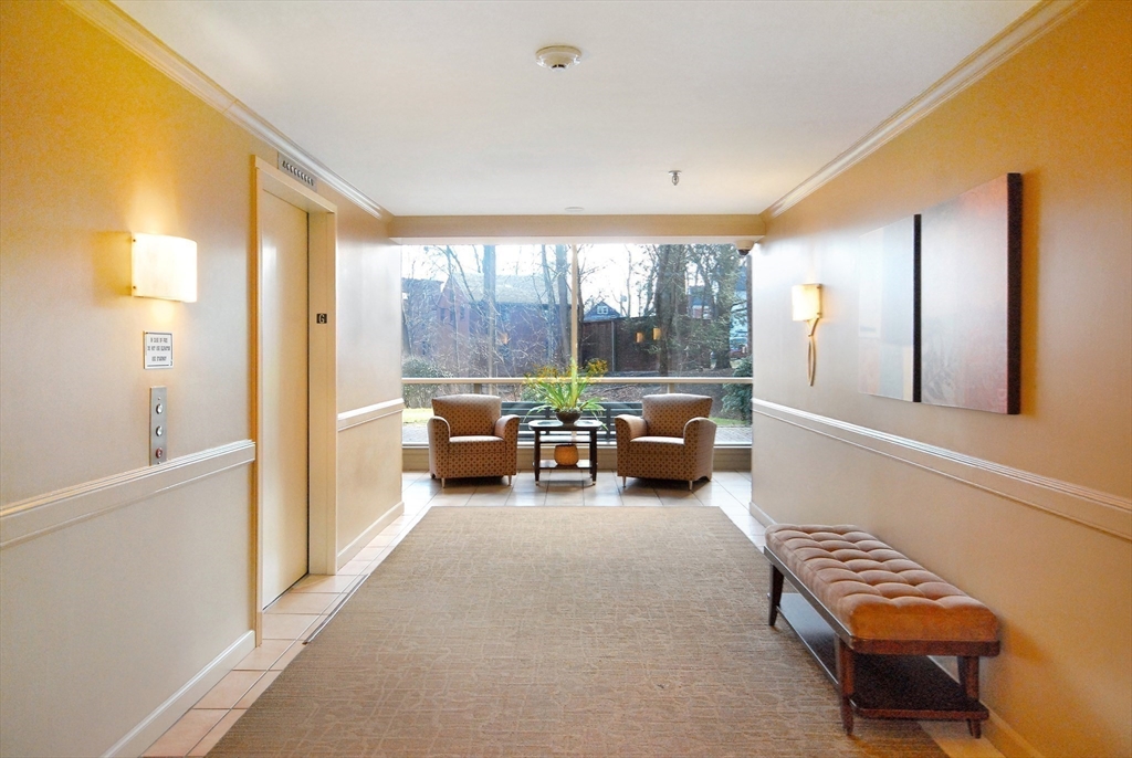 1 Watermill Place 320