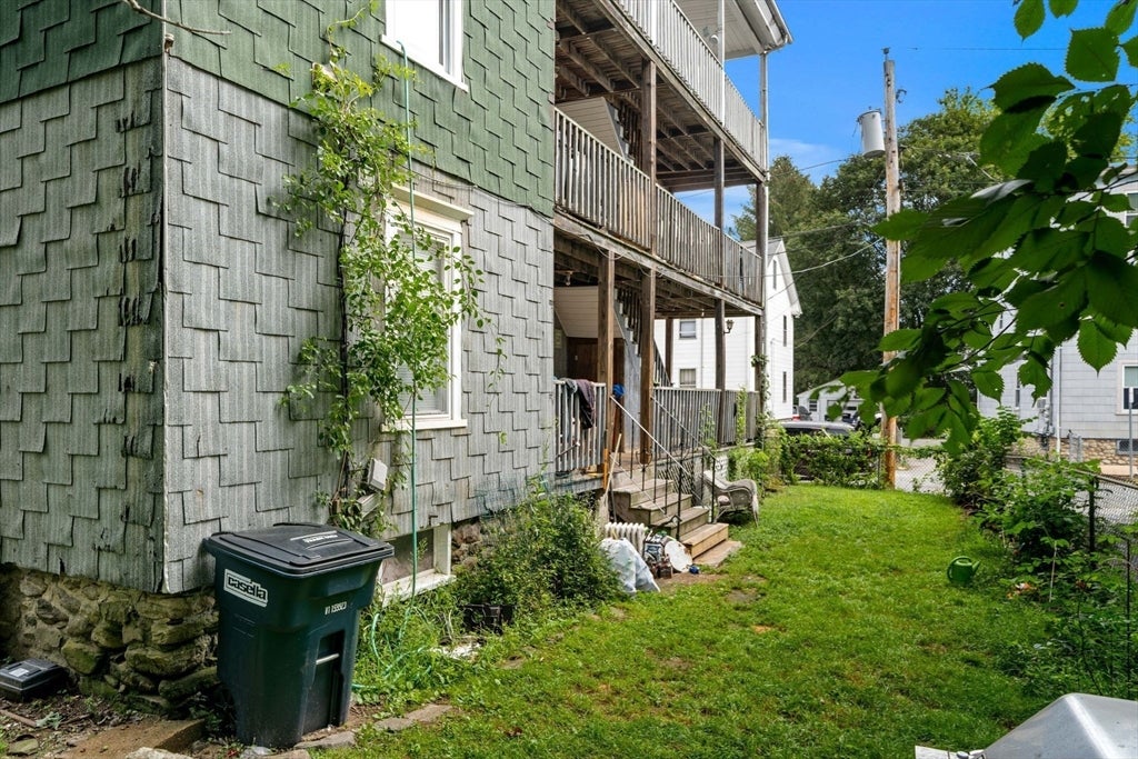 27 Henry St