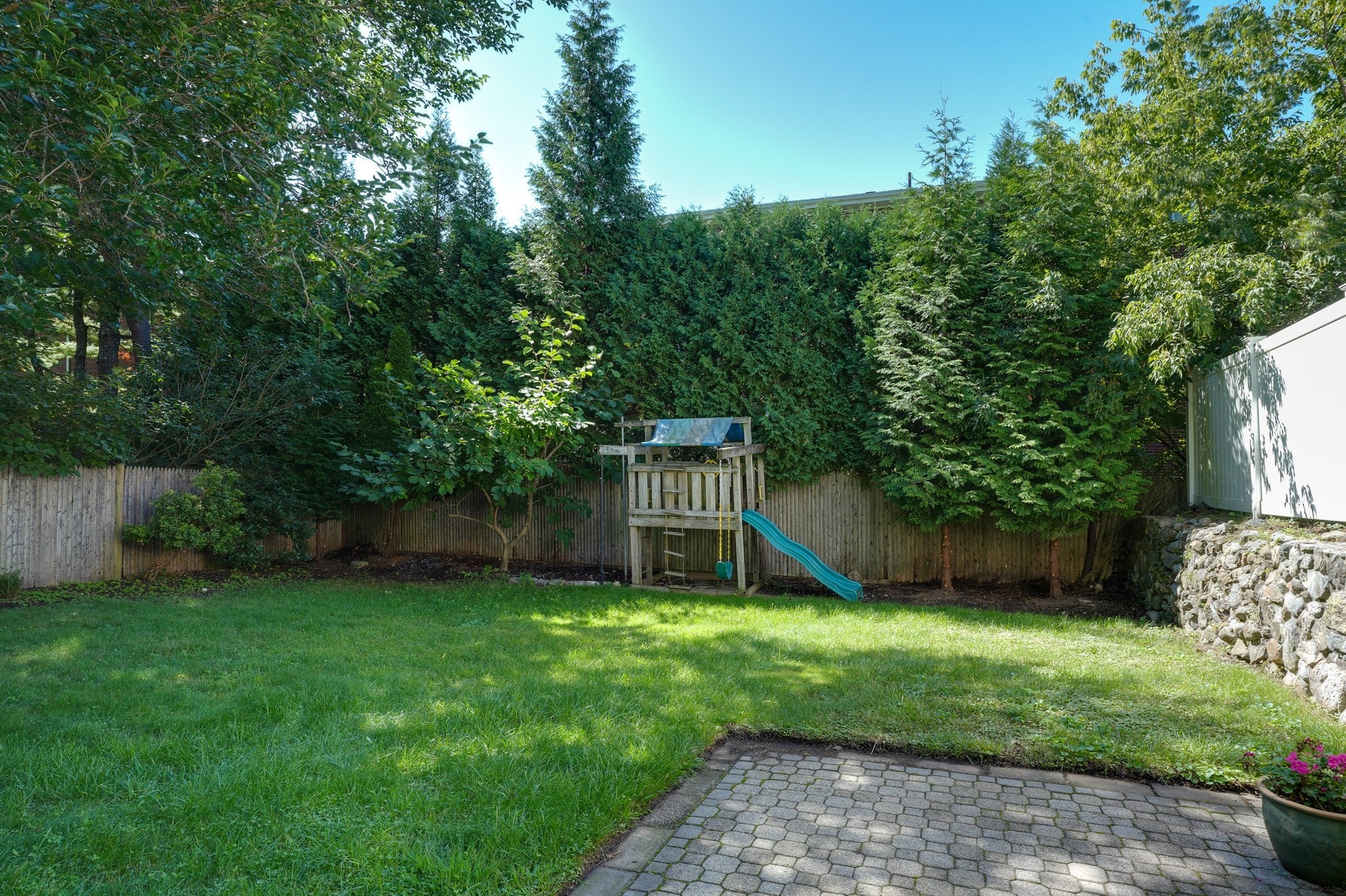 56 Agassiz Ave, Belmont, MA Photo #33