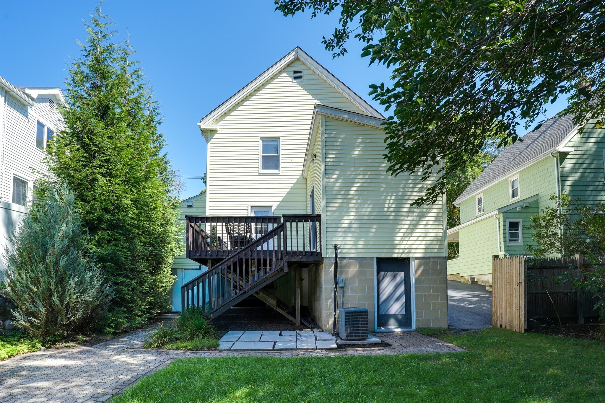 56 Agassiz Ave, Belmont, MA Photo #34