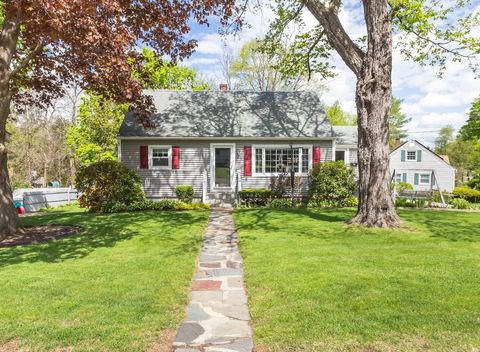 10 Brookside Drive Leicester MA 01524