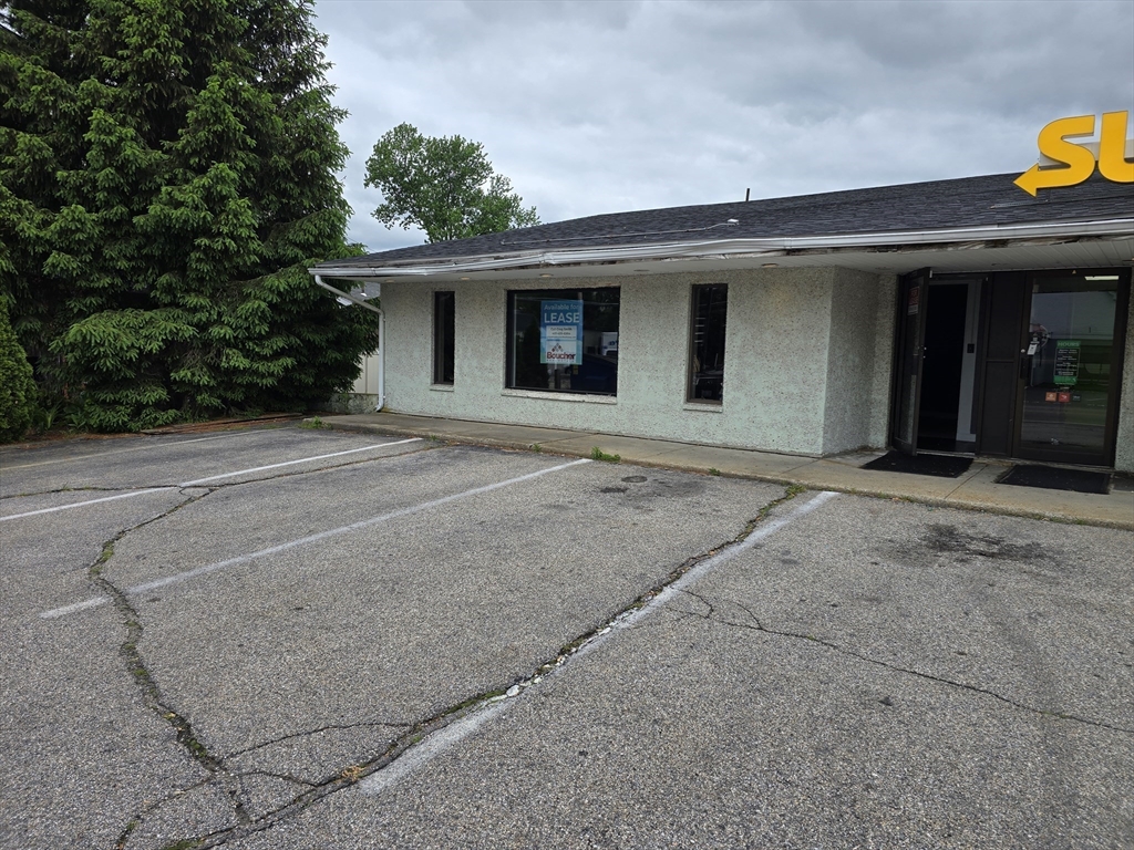 170 Pulaski Blvd