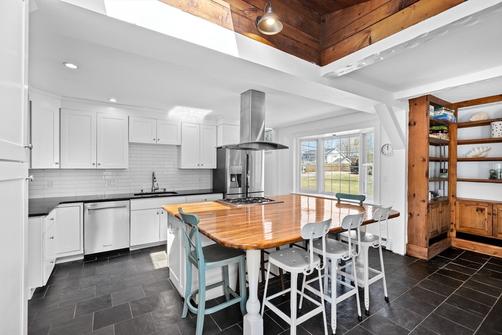 59 Gannett Rd