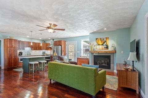 158 Lowell 4 Peabody MA 01960