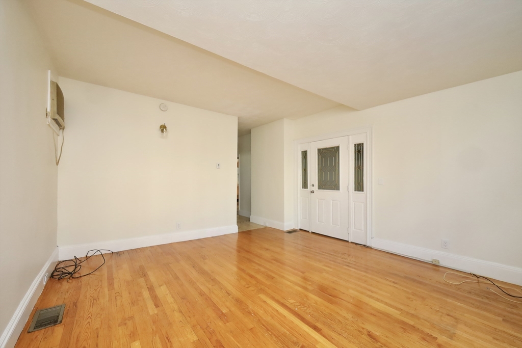 488 Pleasant St #1, Malden, MA, 488 Pleasant St #1, Malden, MA Photo #14