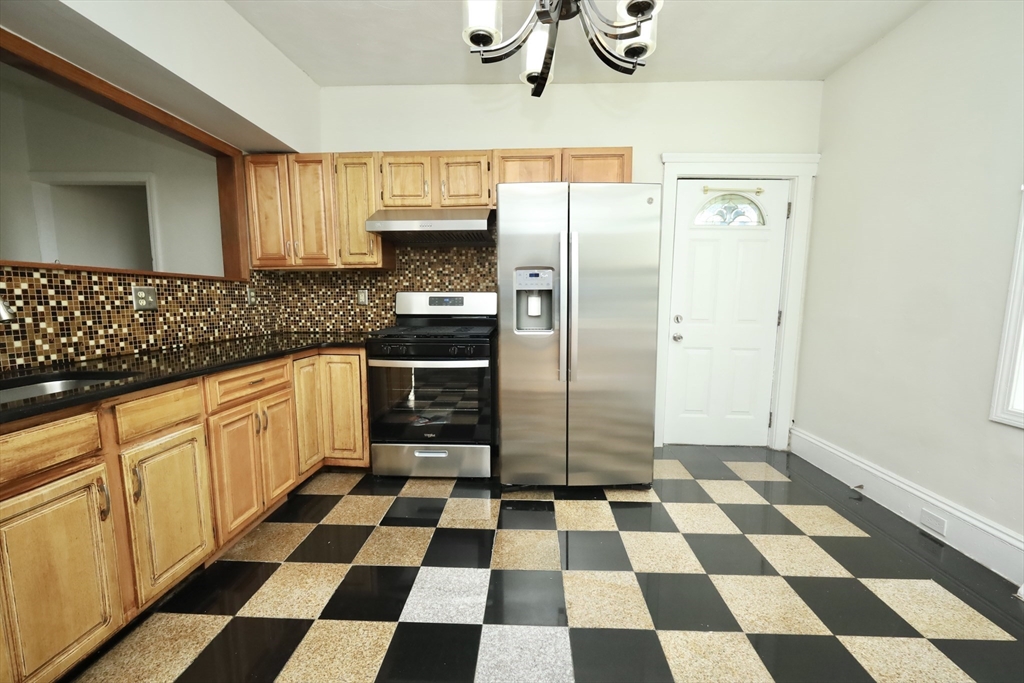 488 Pleasant St #1, Malden, MA, 488 Pleasant St #1, Malden, MA Photo #1